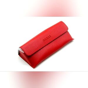 GUESS ♥️ Red Pebbled Faux Leather Sunglasses Eyeglasses Case Magnetic Closure